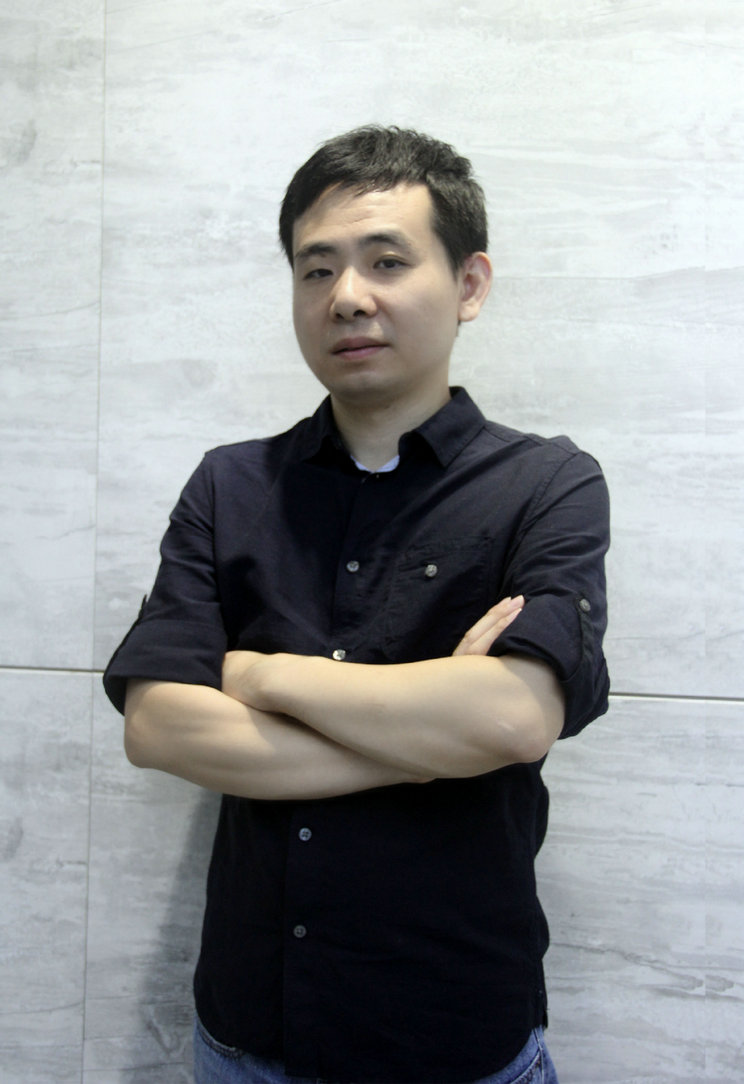 <p style="text-align:center;">
	<span style="font-size:14px;color:#3C78D8;"><strong>張明浩&nbsp;主案設計師</strong></span> 
</p>
<p>
	<br />
</p>